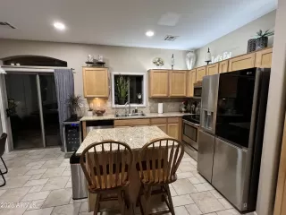 Photo #6: 6610900 Listing 