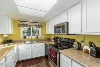 Photo #1: 6610923 Listing