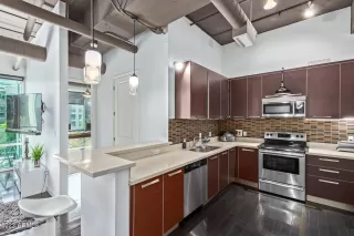 Photo #3: 6611025 Listing