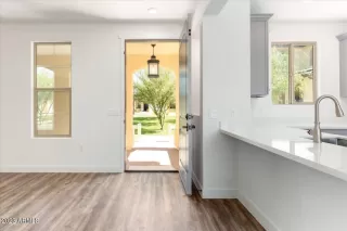 Photo #2: 6611330 Listing 