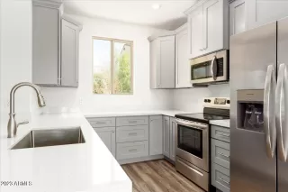 Photo #4: 6611330 Listing 