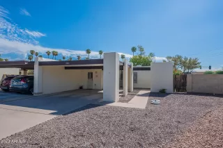 Photo #2: 6611399 Listing 