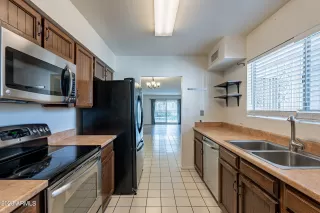 Photo #4: 6611399 Listing 