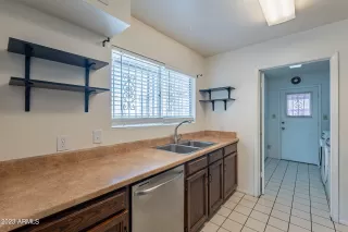 Photo #5: 6611399 Listing 