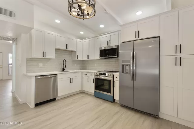 MLS: 6611433 Condo For Sale