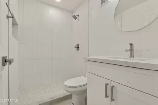 Photo #6: 6611433 Listing 