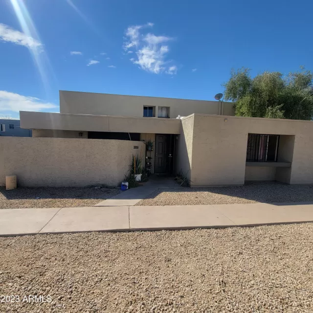 MLS: 6611643 Condo For Sale