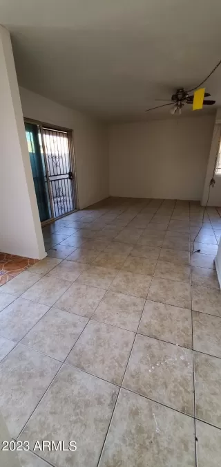 Photo #5: 6611643 Listing 