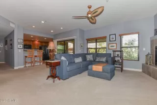Photo #3: 6612122 Listing