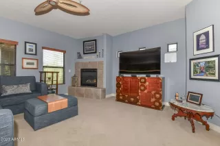 Photo #4: 6612122 Listing