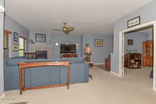 Photo #6: 6612122 Listing