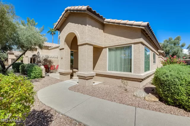 MLS: 6612263 Condo For Sale