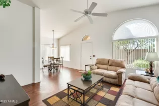 Photo #5: 6612263 Listing 