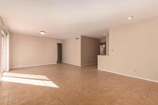 Photo #6: 6612280 Listing 