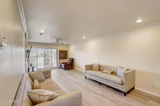 Photo #6: 6612414 Listing 