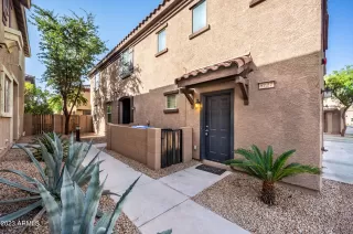 Photo #2: 6612651 Listing