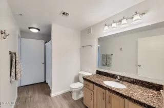 Photo #6: 6612682 Listing 