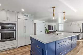 Photo #3: 6612716 Listing