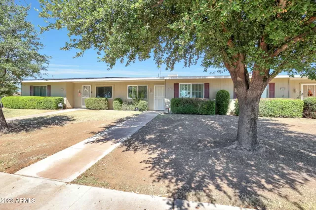 MLS: 6612798 Condo For Sale