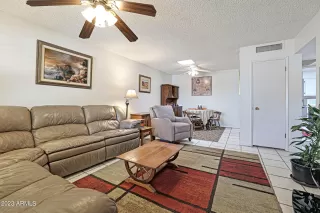 Photo #2: 6612798 Listing 