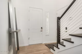 Photo #2: 6612877 Listing