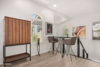 Photo #4: 6612877 Listing