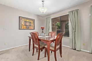 Photo #4: 6612959 Listing