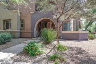 Photo #2: 6613071 Listing 