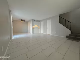 Photo #1: 6613138 Listing 