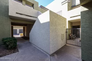 Photo #1: 6613263 Listing