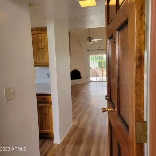 Photo #2: 6613268 Listing