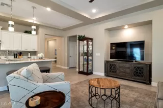 Photo #6: 6613353 Listing 