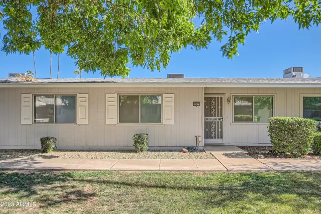 MLS: 6613620 Condo For Sale