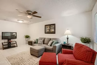 Photo #2: 6613620 Listing 