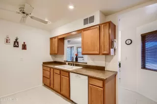 Photo #3: 6613620 Listing 