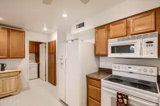 Photo #4: 6613620 Listing 