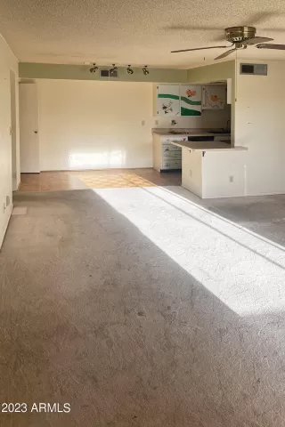 Photo #2: 6613726 Listing