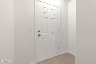 Photo #5: 6614046 Listing