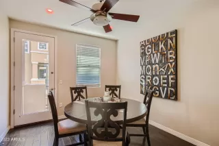 Photo #5: 6614085 Listing 