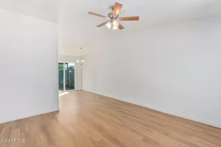 Photo #2: 6614183 Listing