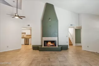 Photo #2: 6614376 Listing