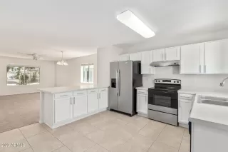 Photo #5: 6614548 Listing 