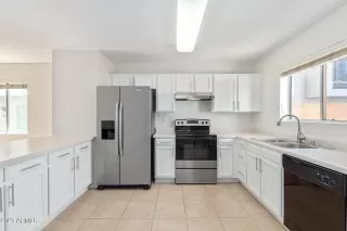 Photo #6: 6614548 Listing 