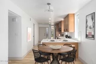 Photo #3: 6614597 Listing