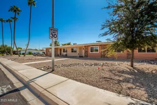 Photo #2: 6614648 Listing 