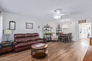 Photo #4: 6614648 Listing 