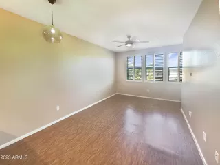 Photo #2: 6614700 Listing 