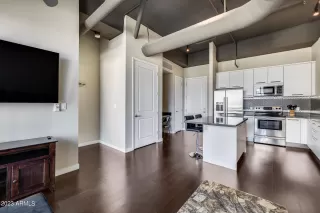 Photo #4: 6614907 Listing 