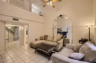 Photo #6: 6614921 Listing 