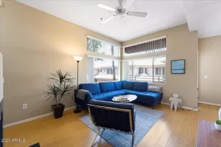 Photo #5: 6614945 Listing 